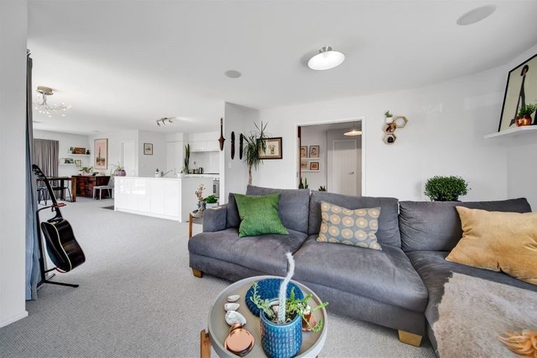 Photo of property in 19c Beach Street, Fitzroy, New Plymouth, 4312