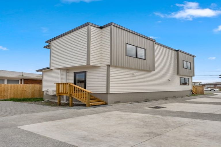 Photo of property in 133e Manuroa Road, Takanini, 2112