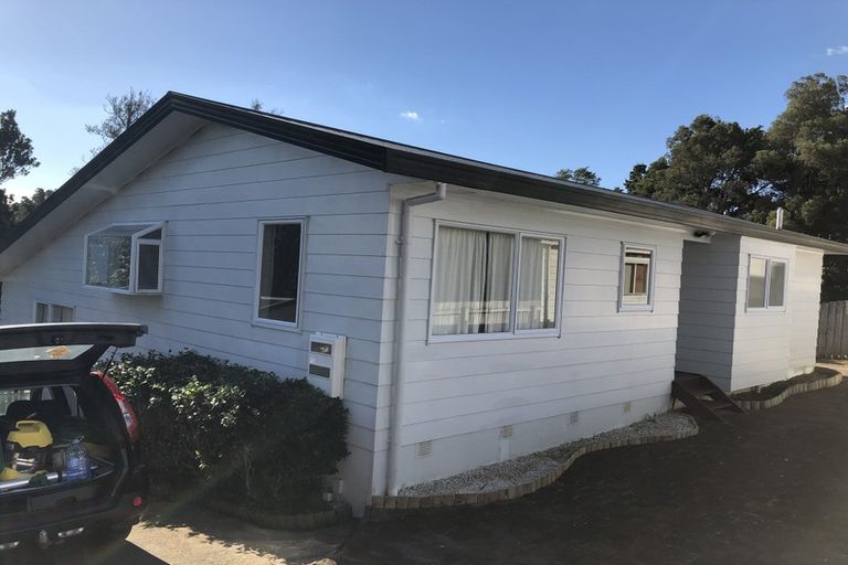 Photo of property in 3/45 Everglade Drive, Goodwood Heights, Auckland, 2105