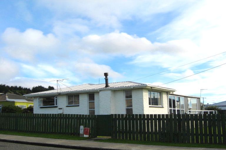 Photo of property in 25 Henderson Street, Bluff, 9814