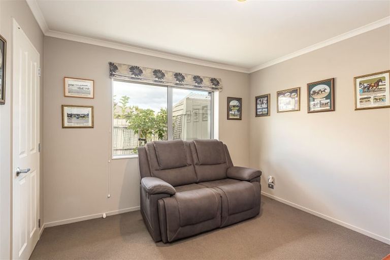 Photo of property in 43a Buckleys Road, Rangiora, 7400