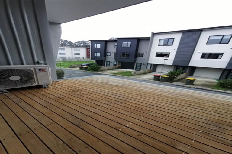 Photo of property in 17/5 Perekia Street, Albany, Auckland, 0632