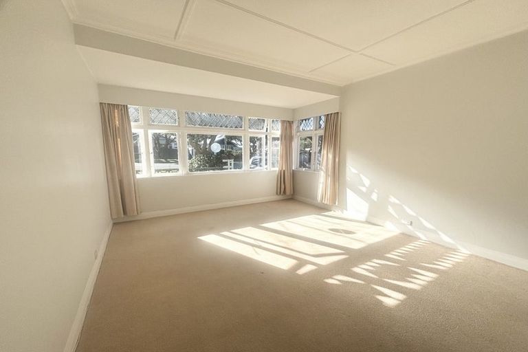 Photo of property in 4 Rotherham Terrace, Miramar, Wellington, 6022