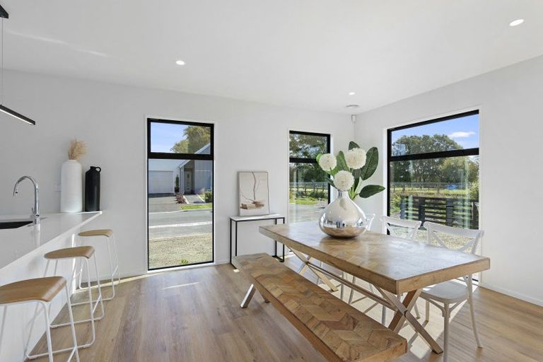 Photo of property in 2 Coe Street, Halswell, Christchurch, 8025