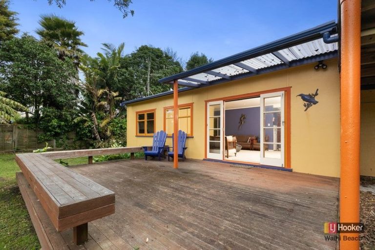 Photo of property in 2 Snell Crescent, Waihi Beach, 3611