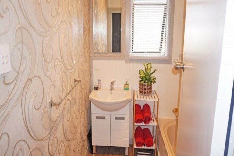 Photo of property in 118 Bay Road, Grasmere, Invercargill, 9810