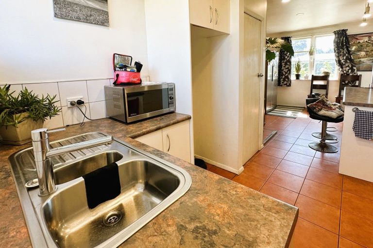 Photo of property in 14 Rangipo Street, Waiouru, 4825