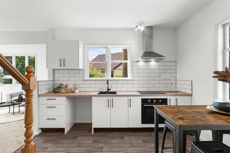 Photo of property in 24 Piko Crescent, Riccarton, Christchurch, 8041