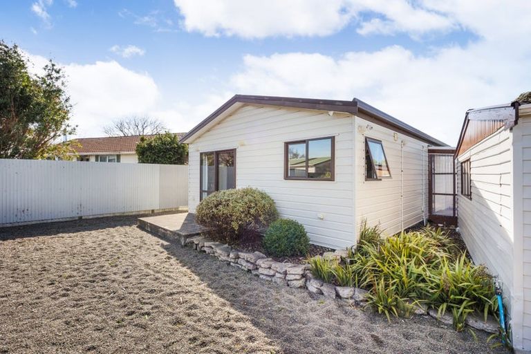 Photo of property in 49 Kaimanawa Street, Kelvin Grove, Palmerston North, 4414