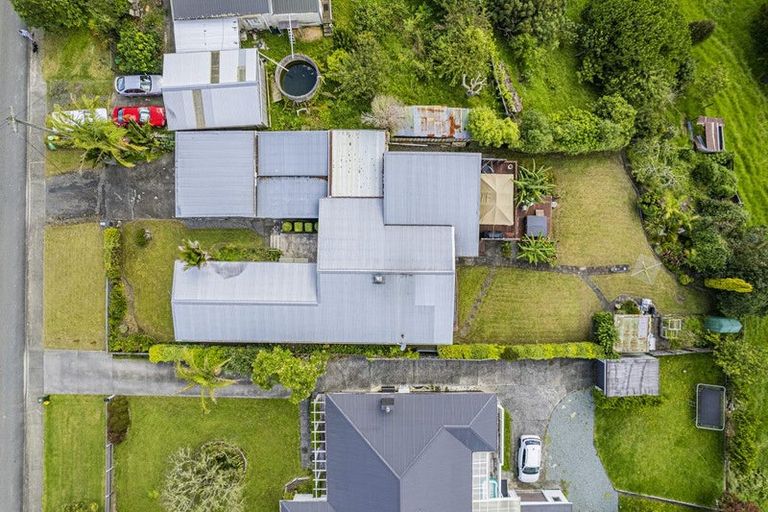 Photo of property in 65 Gorge Road, Maungaturoto, 0520