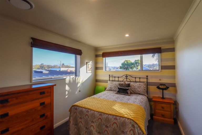 Photo of property in 16 Richmond Street, Waimataitai, Timaru, 7910