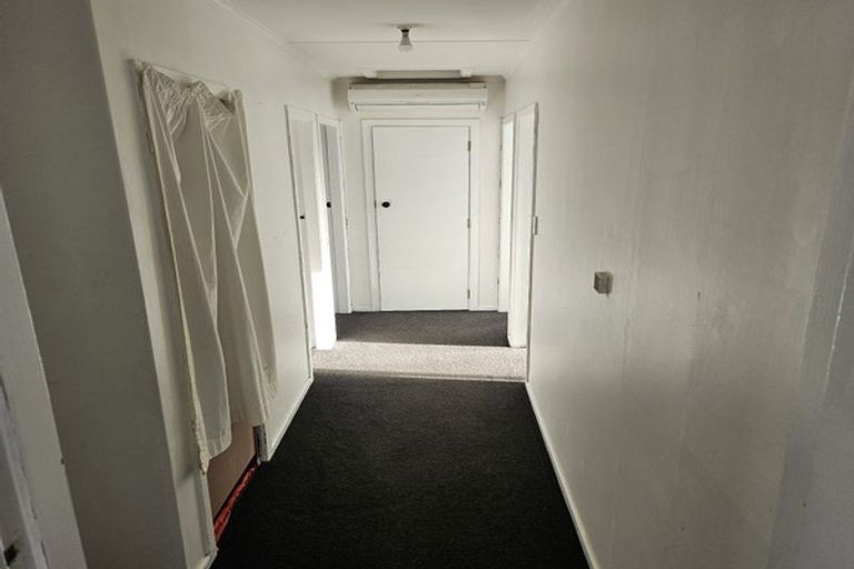 Photo of property in 75 Waihemo Street, Waitangirua, Porirua, 5024