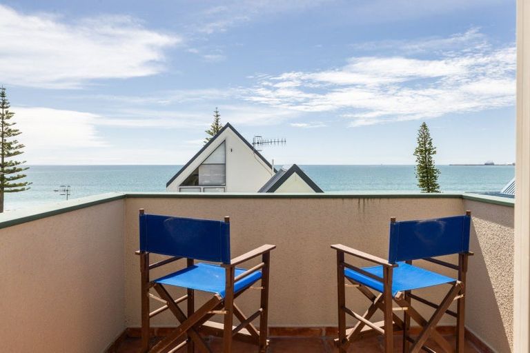 Photo of property in 3/46 The Esplanade, Westshore, Napier, 4110