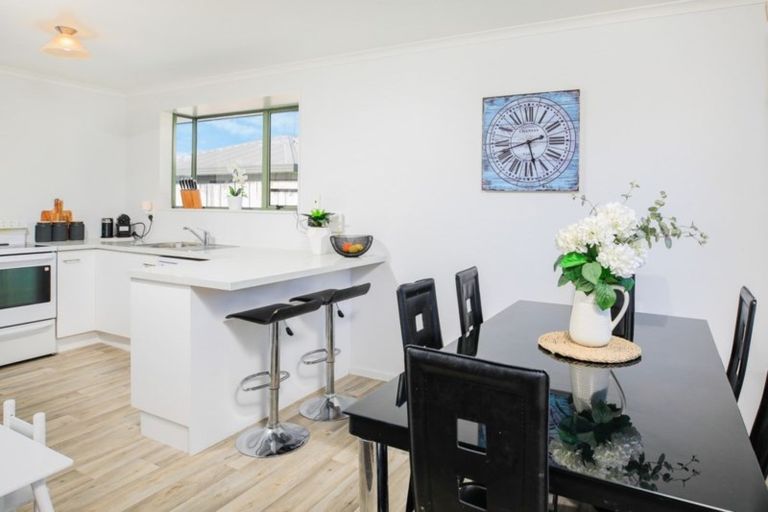 Photo of property in 13 Myrlene Place, Nawton, Hamilton, 3200