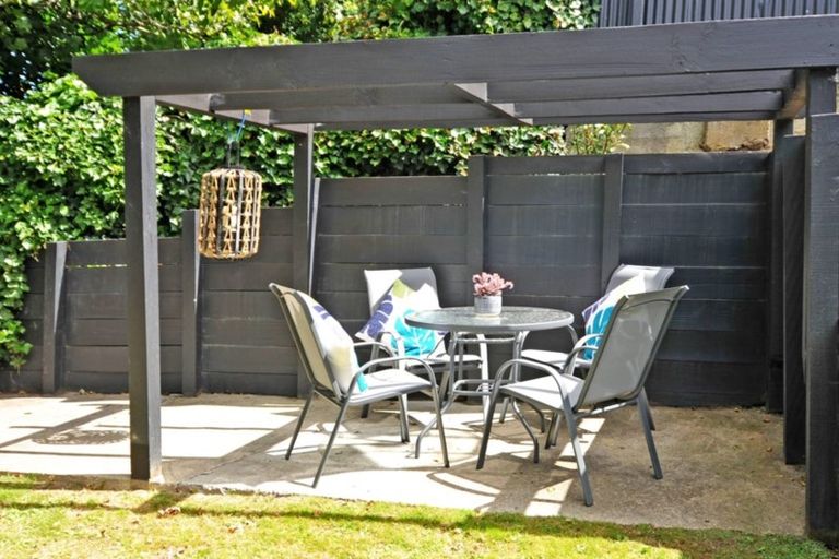 Photo of property in 5 Thomson Street, Lookout Point, Dunedin, 9011