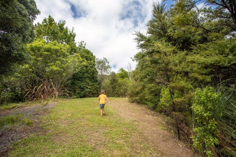 Photo of property in 537 Manawaora Road, Parekura Bay, Russell, 0184