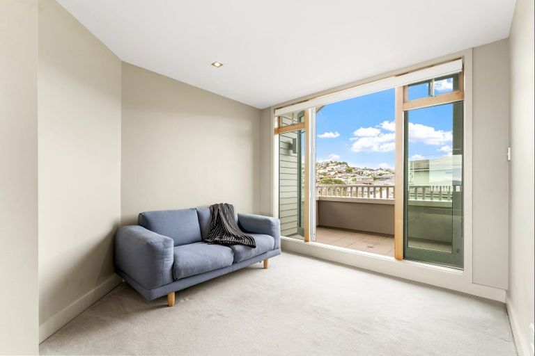 Photo of property in 36 Little Compton Mews, Snells Beach, 0920