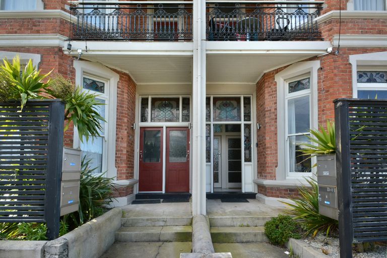 Photo of property in 10a Grant Street, Dunedin Central, Dunedin, 9016