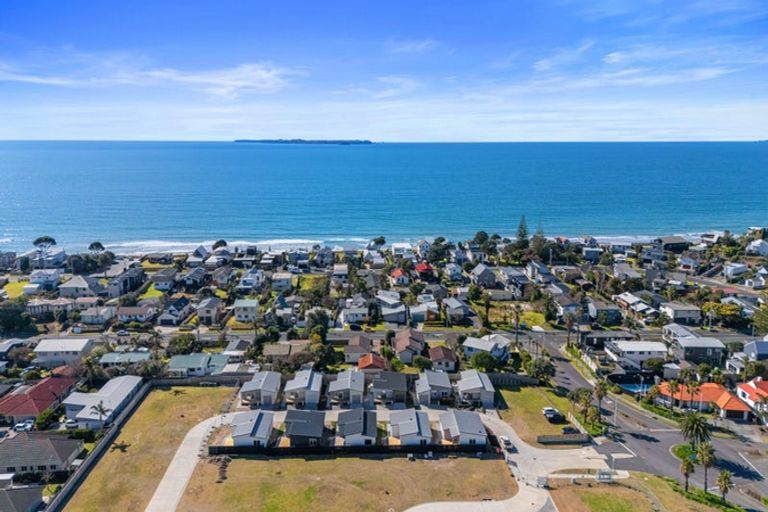 Photo of property in 64 Riley Crescent, Papamoa Beach, 3118