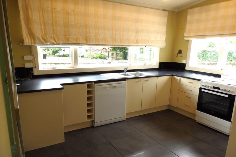 Photo of property in 16a Thornton Road, Cambridge, 3434