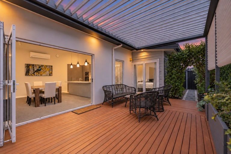 Photo of property in 20 Freedom Drive, Kelvin Grove, Palmerston North, 4414