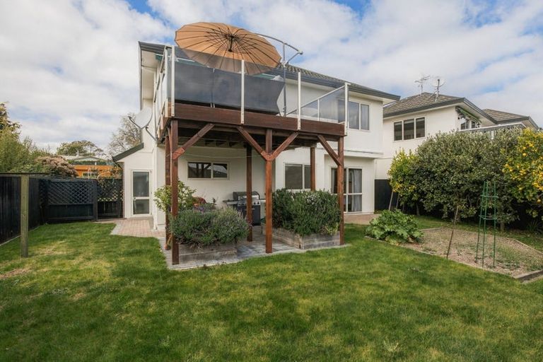 Photo of property in 4 Pipi Street, Two Mile Bay, Taupo, 3330