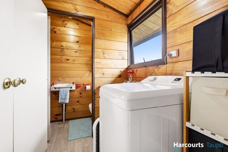 Photo of property in 6 Newberry Place, Richmond Heights, Taupo, 3330