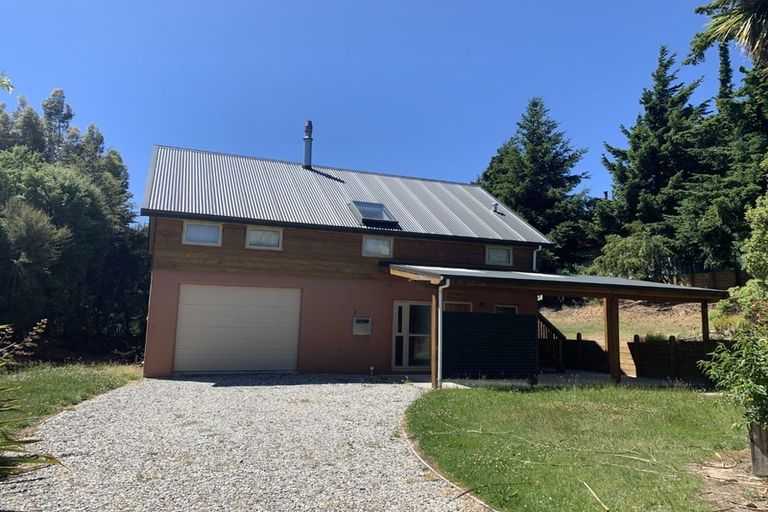 Photo of property in 1/8 Drake Place, Lake Hawea, Wanaka, 9382