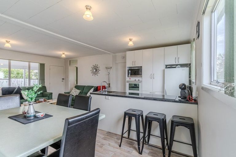 Photo of property in 15 Macaulay Place, Twizel, 7901