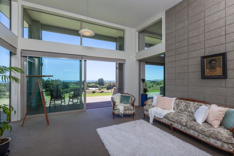 Photo of property in 187 Peka Peka Road, Peka Peka, Waikanae, 5391