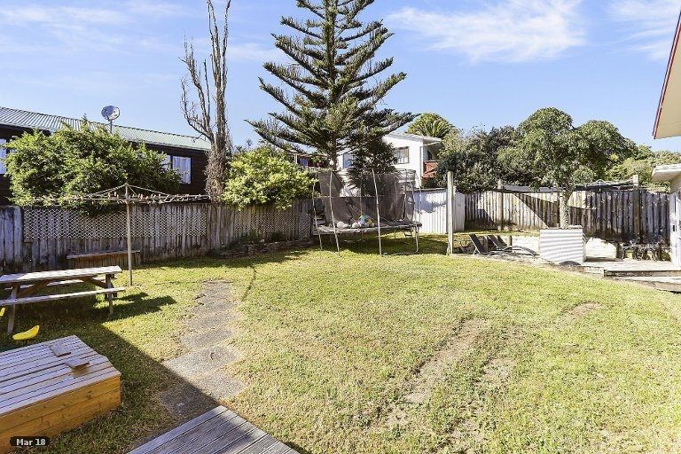 Photo of property in 6 Clearview Heights, Ranui, Auckland, 0612