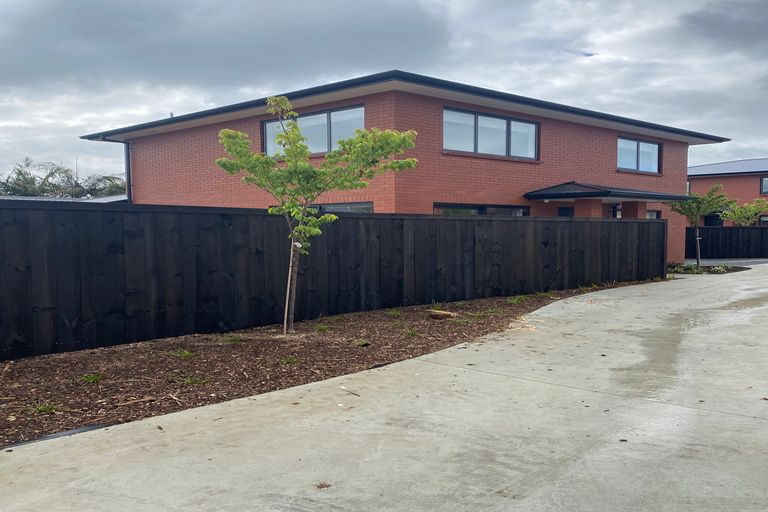 Photo of property in 112a Victoria Street, Onehunga, Auckland, 1061