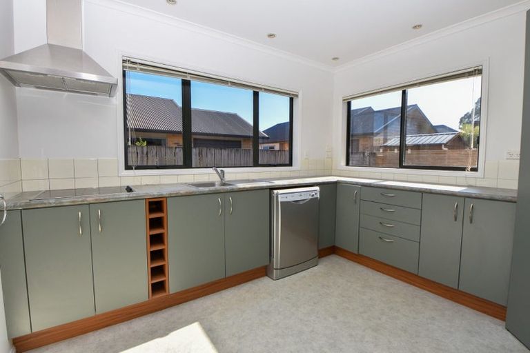 Photo of property in 38 Belvedere Road, Carterton, 5713