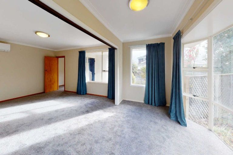 Photo of property in 44 Gladson Avenue, Sockburn, Christchurch, 8042