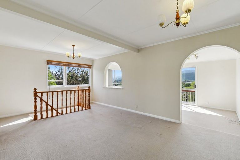 Photo of property in 89 Renown Road, Raumati South, Paraparaumu, 5032