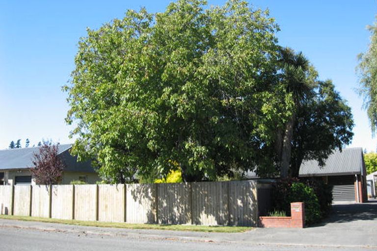 Photo of property in 102 Walker Street, Ashburton, 7700