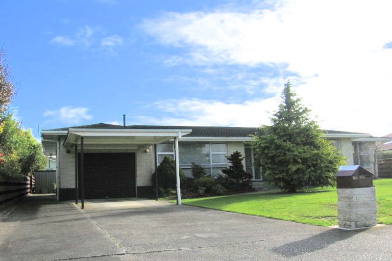 Photo of property in 28 Kennedy Avenue, Feilding, 4702