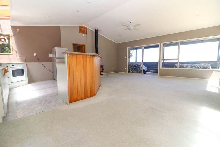 Photo of property in 408 Thames Coast Sh25 Road, Te Puru, Thames, 3575