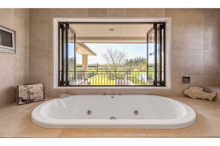 Photo of property in 378 Priors Road, Fernside, Rangiora, 7471