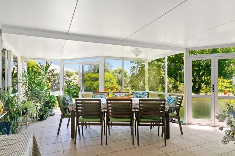 Photo of property in 29 Fairview Terrace, Waipahihi, Taupo, 3330