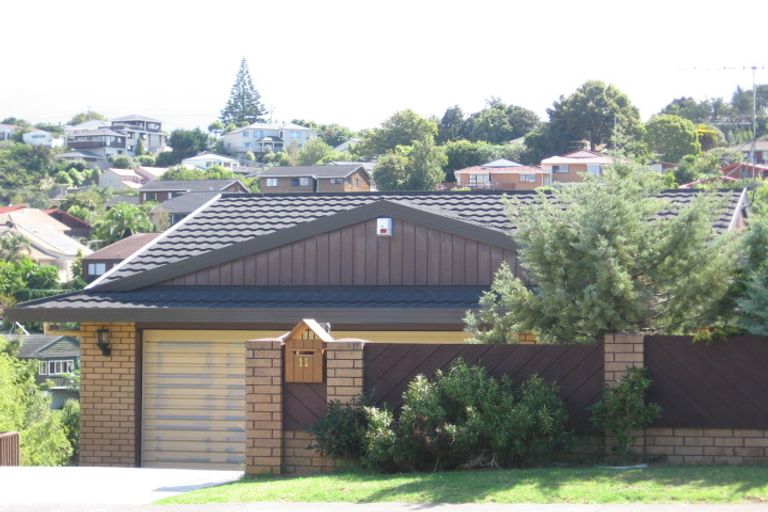 Photo of property in 11 Bayside Drive, Browns Bay, Auckland, 0630