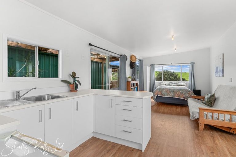 Photo of property in 736 Whakapirau Road, Whakapirau, Maungaturoto, 0583