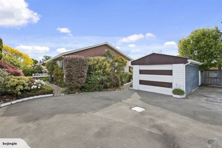 Photo of property in 9 Meadow Street, Papanui, Christchurch, 8052