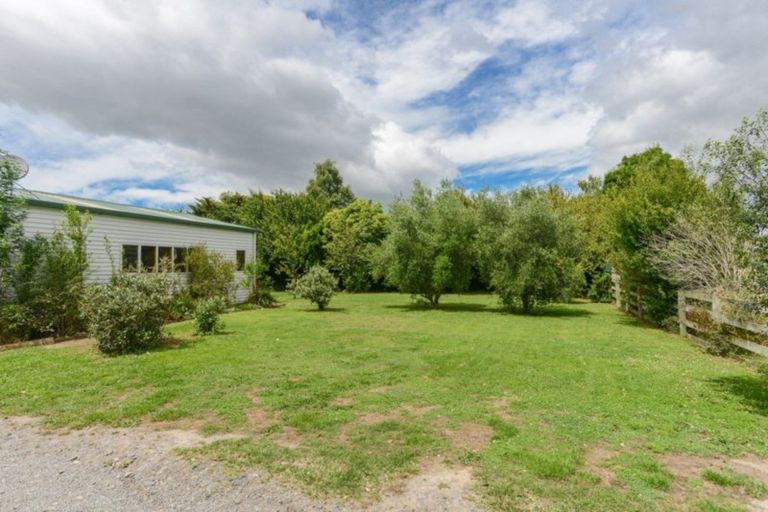 Photo of property in 23 Carruthers Street, Otane, 4202