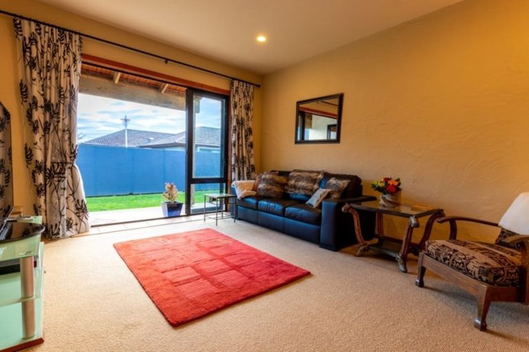 Photo of property in 21 Alba Place, Cambridge, 3434