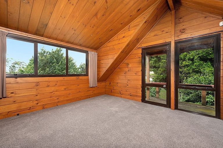 Photo of property in 1 Waikare Place, Welcome Bay, Tauranga, 3112