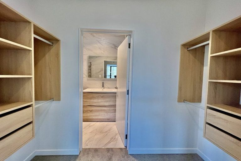 Photo of property in 24 Neretva Avenue, Massey, Auckland, 0614