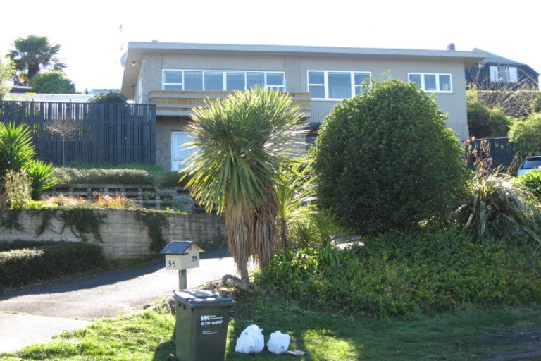 Photo of property in 35 Joll Road, Havelock North, 4130