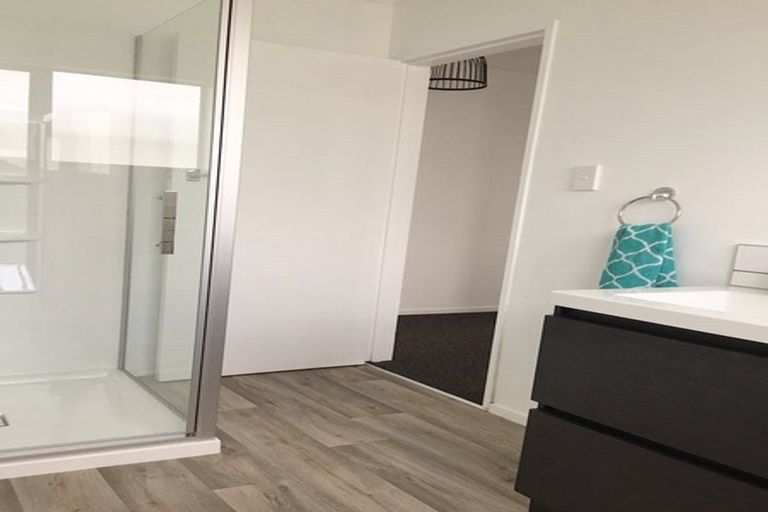 Photo of property in 10 Tainui Street, Castlecliff, Whanganui, 4501