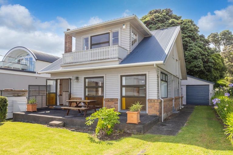 Photo of property in 39 Rose Street, Raglan, 3225
